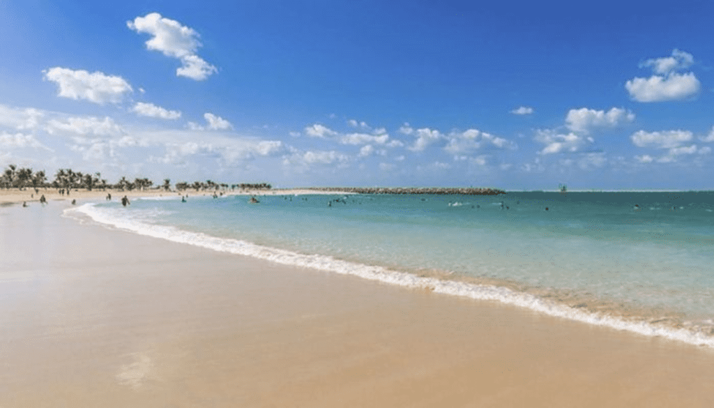 Al Mamzar Beach Park | Best Beaches In Dubai 