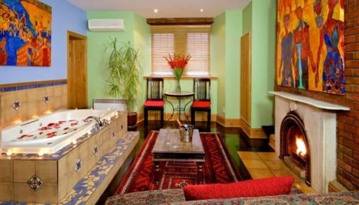 Petite Auberge Les Bons Matins B&B Montreal | Beds and Breakfasts in Montreal