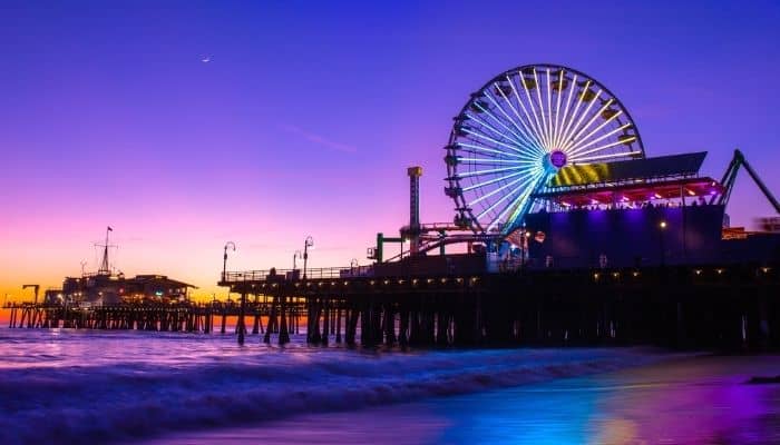 Santa Monica Pier And Beach | Best Things To Do in Los Angeles | unique things to do in Los Angeles | Best Attractions in Los Angeles 