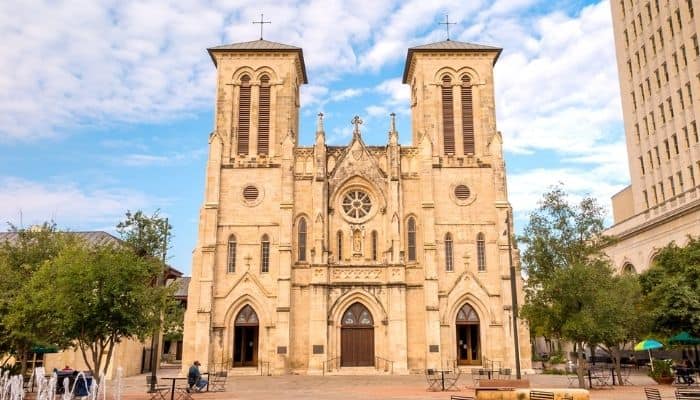 San Fernando Cathedral | Best things to do in San Antonio | Best Places to Visit in San Antonio | Attractions in San Antonio | San Antonio Greek festival 2021 | things to do in San Antonio for adults | Unique things to do in San Antonio | River walk