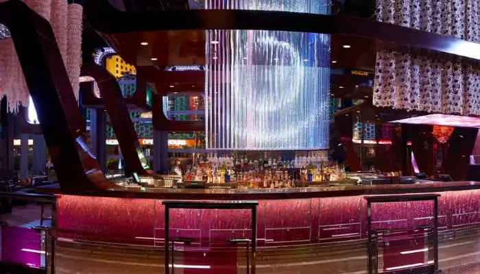 Bond | cocktail bars in Las Vegas | best places to party in Vegas | best lounge bars in Vegas | most unique bars in Las Vegas | best cocktail bars in Las Vegas | nice lounges in Las Vegas | best places to go out in Vegas | best cocktail bars in Vegas | best rooftop bars in Las Vegas | Best bars in Las Vegas